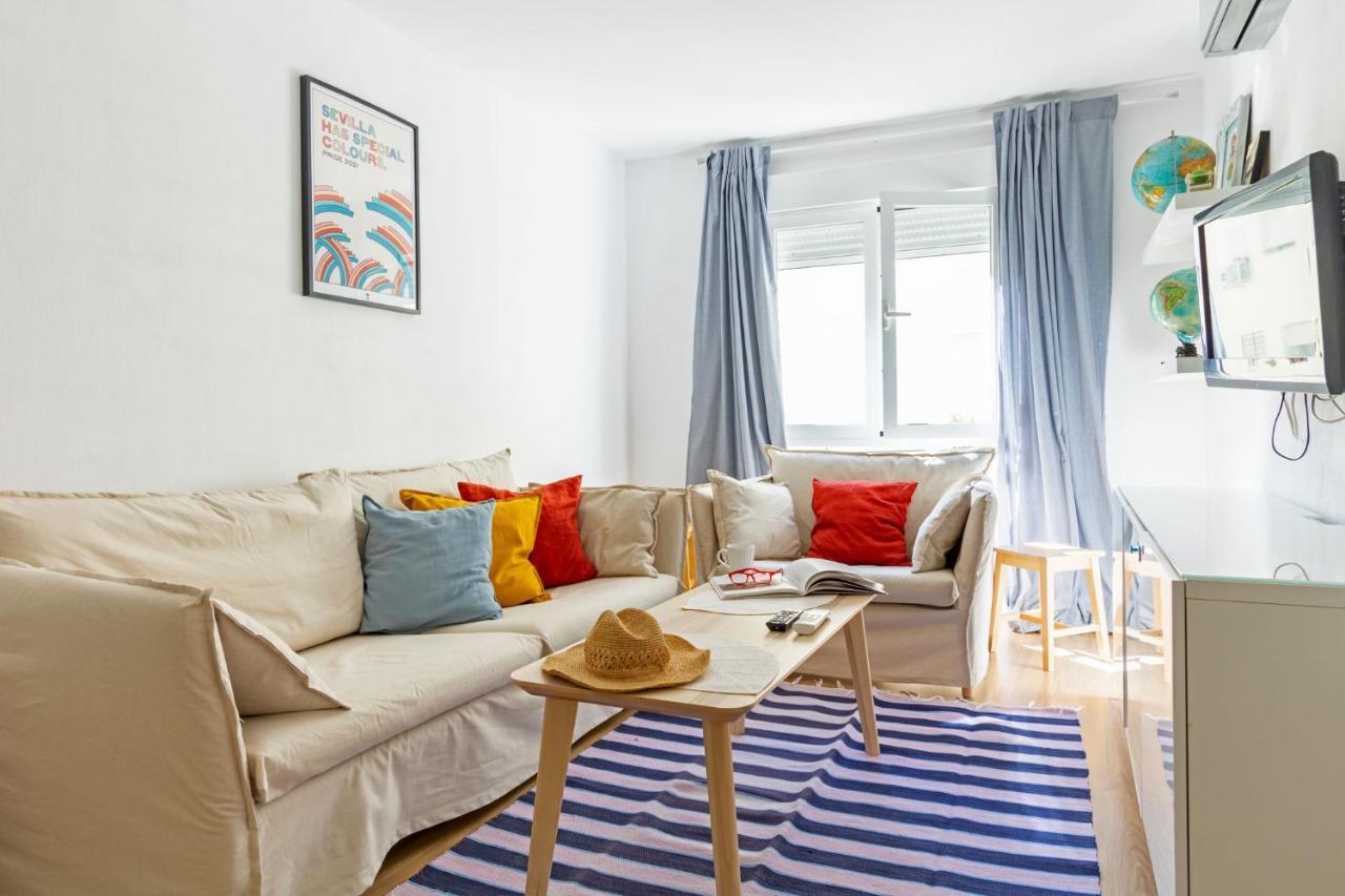 Colours Apartment And Garage Historical Center 4 Pax Sevilla Exterior foto