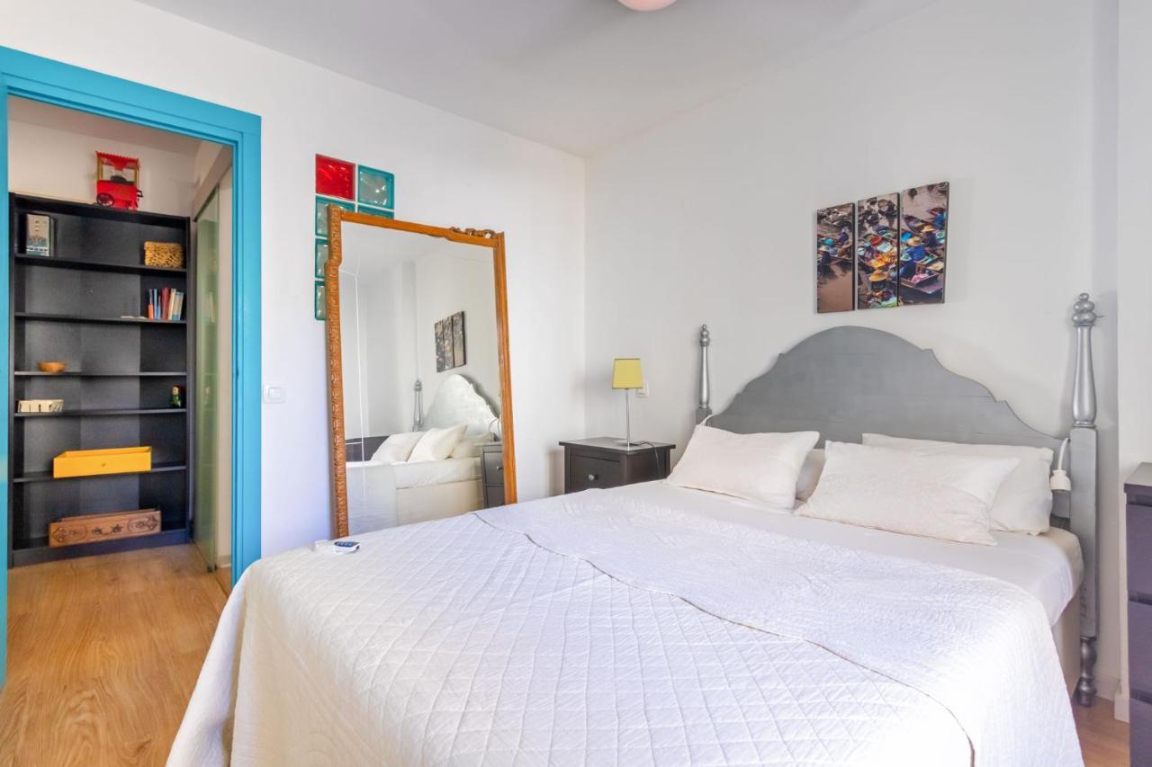 Colours Apartment And Garage Historical Center 4 Pax Sevilla Exterior foto